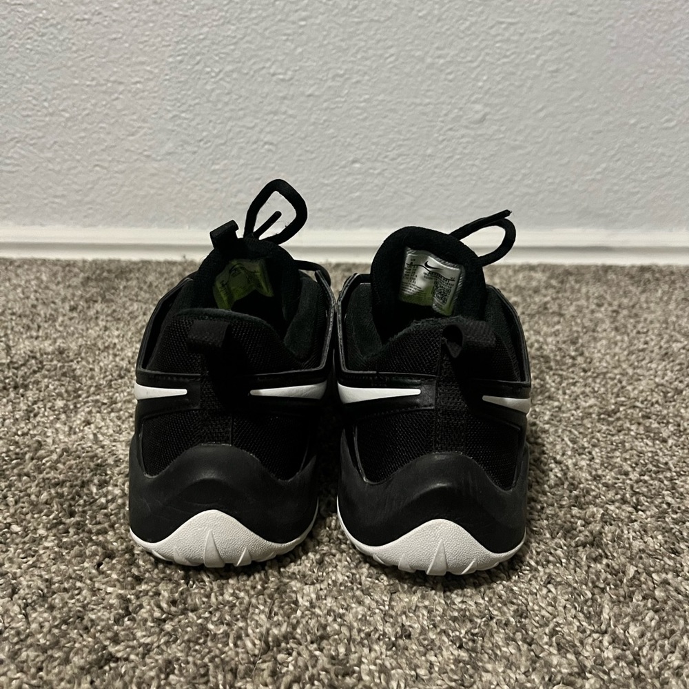 Black and white Woman’s nike volleyball shoes US size 8